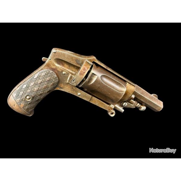 BEAU REVOLVER HAMMERLESS cal. 6mm VELODOG