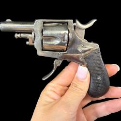BULLDOG cal. 380