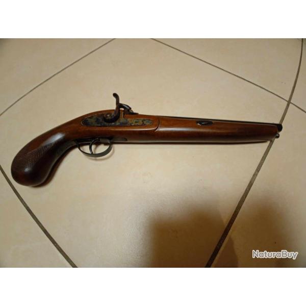 Pistolet � poudre noire Norberto Arizmendi calibre 40