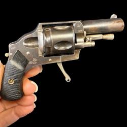 BEAU REVOLVER HAMMERLESS cal. 320