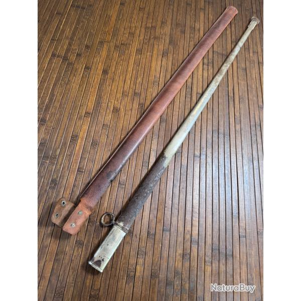 FOURREAU DE SABRE DANS SON RARE PROT�G� FOURREAU EN CUIR