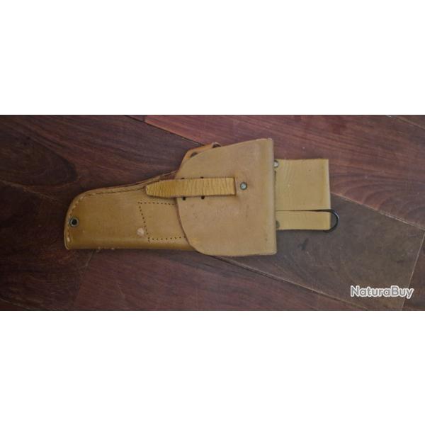 Holster cuir