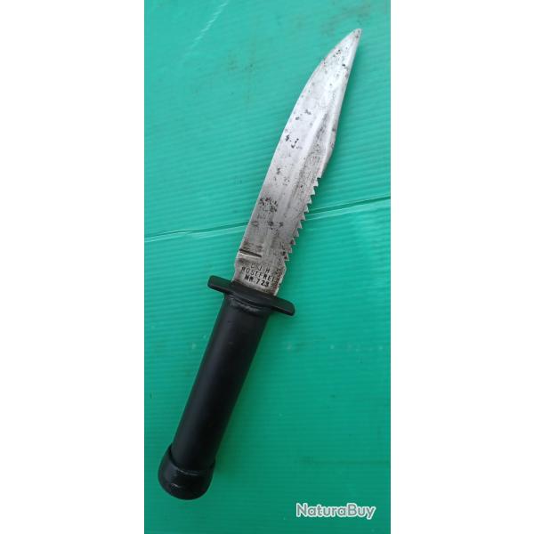 ANCIEN  COUTEAU  TACTIQUE  DE SURVIE  C-J-H  ROSTFREI  NR .  723    .