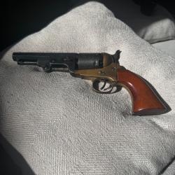 Colt Navy calibre .36 MAVI XX8 1972 fabricant &agrave; idendifier