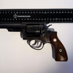 Revolver RUGER SPEED-SIX .38 Special