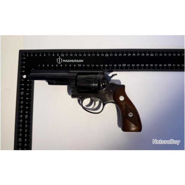 Revolver RUGER SPEED-SIX .38 Special