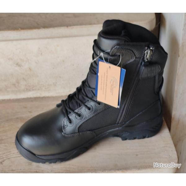 Chaussure Intervention Magnum 43 Strike Force neuves wp