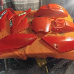 Car&eacute;nage complet moto dirt / kit plastiques complet moto dirt