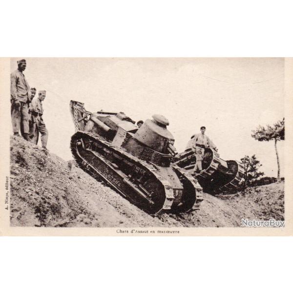 Carte Postale Ancienne Chars d'Assaut en Manoeuvre- N�8590