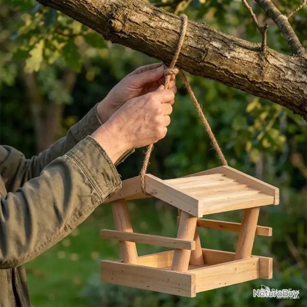 Mangeoire suspendue en bois de pin 19 cm pour oiseaux du jardin