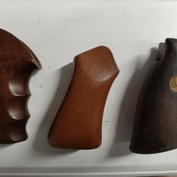 LOT DE 3 POIGNEES DE REVOLVER