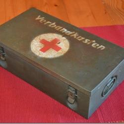 Caisse m&eacute;dicale allemande ww2 Verbandkasten