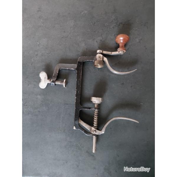 Beau sertisseur ancien calibre 16 � broche