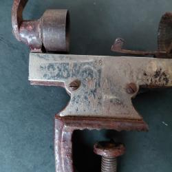 Outil sertisseur ancien calibre 16