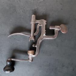 Sertisseur ancien calibre 20