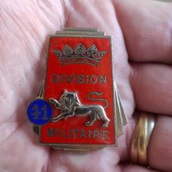 INSIGNE 41 eme DIVISION MILITAIRE ( DRAGO - G 2132 )