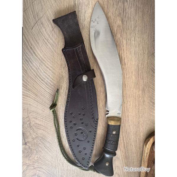 Kukri Ph Monnet