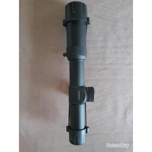 Lunette de vis�e Forester 1-4x24 SFP Vector Optics