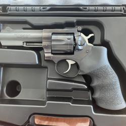 Revolver RUGER GP100