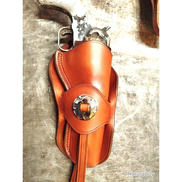 HOLSTER WESTERN pour REV PN  ou autre (Fabrication Entreprise Artisanale Fran�aise)
