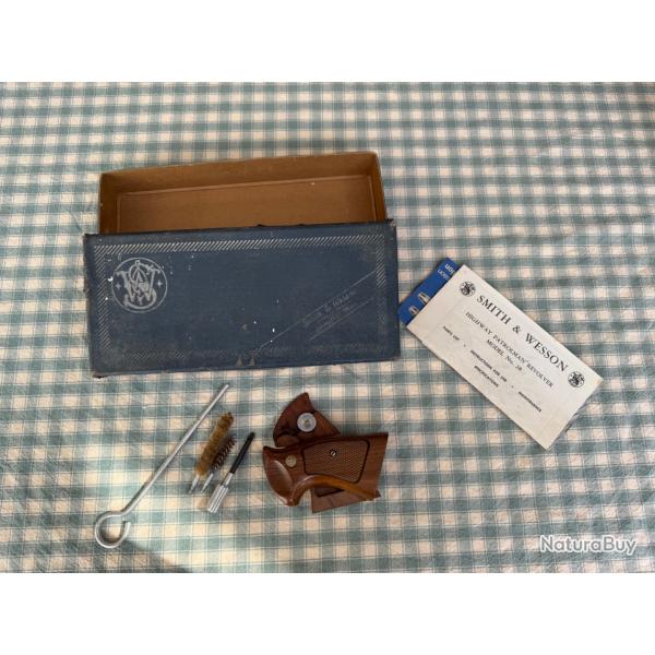 Bo�te, plaquettes, notice et outillage pour Smith & Wesson Highway Patrolman model 28