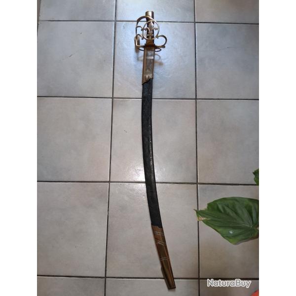 SABRE D'OFFICIER DE CAVALERIE L�G�RE OU D'INFANTERIE D'�LITE - ARM�E DES �MIGR�S / RESTAURATION .