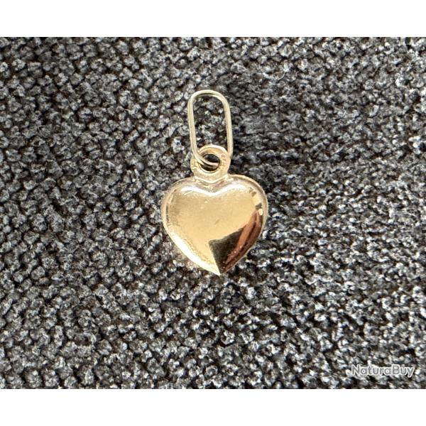 Petit pendentif or massif 9 carats - coeur
