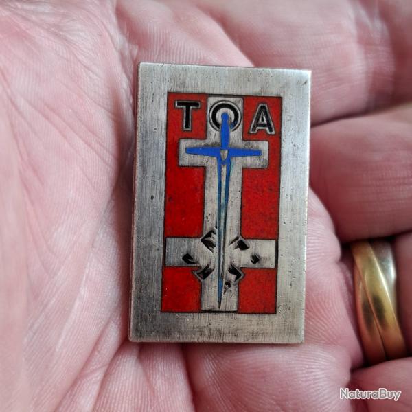 INSIGNE TOA - TROUPES D' OCCUPATION EN ALLEMAGNE ( DRAGO BERANGER 1945 )