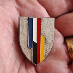 INSIGNE BRIGADE FRANCO ALLEMANDE ( FIA - G 3729 )