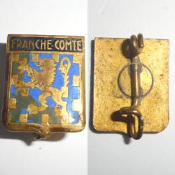 INSIGNE MILITAIRE FRANCAIS ARMEE de l' AIR ESCADRON de TRANSPORT 2/61 FRANCHE-COMT&Eacute;