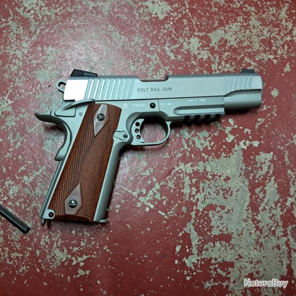 Colt 1911 Rail Gun Co2 GBB