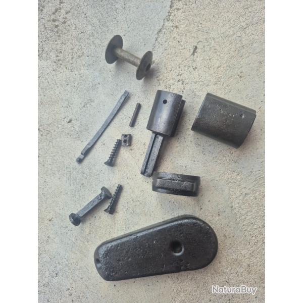 Lot de pi�ces Mauser 98K non class�s