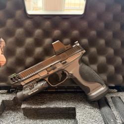 Smith & Wesson mp9 m2.0 competitor