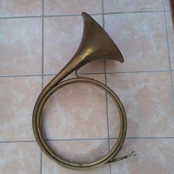 Cor de chasse ancien