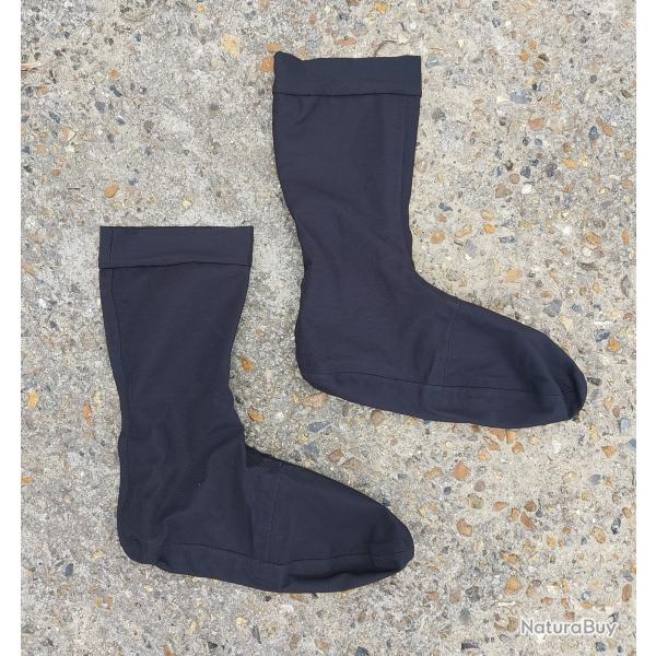 Paire de chaussettes noires imperm�ables et respirantes en Gore-Tex arm�e Autrichienne