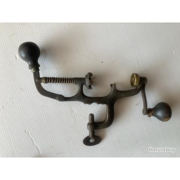 SERTISSEUR CAL 16  N� 215