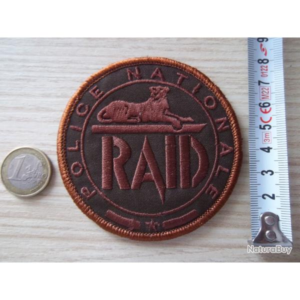 �cusson RAID insigne collector rare !