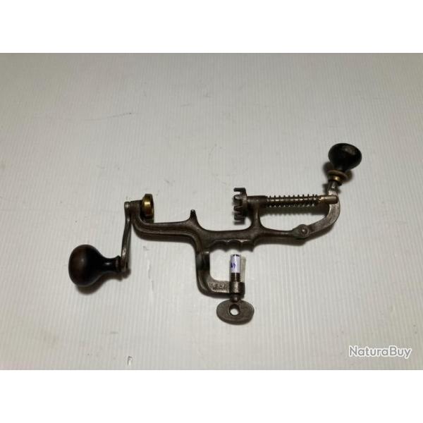 SERTISSEUR CAL 16 GLP BREVETE N�217
