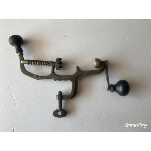 SERTISSEUR CAL 28  N�222