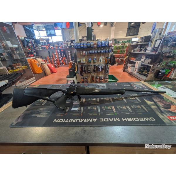 Carabine blaser r8 success carbone calibre 7rm avec crosse et busc r�glable