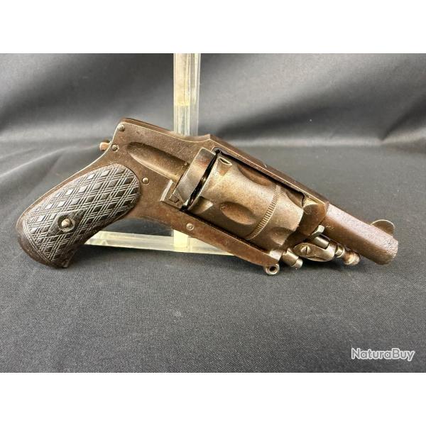 REVOLVER HAMMERLESS cal. 6mm VELODOG num�ro de s�rie 41