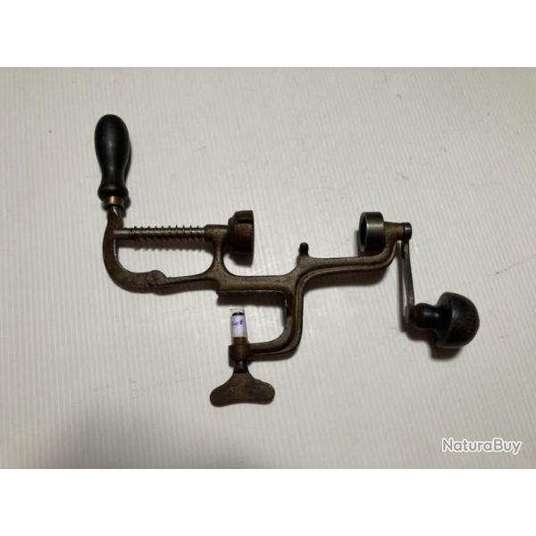 SERTISSEUR CAL 16 N�208