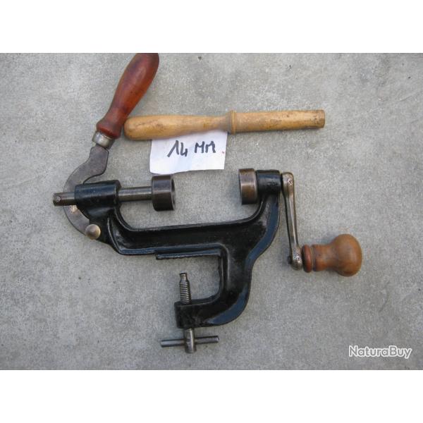 SERTISSEUR CAL 14MM B