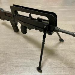 FAMAS F1 GBBR Northeast / GunPoint (Noir)