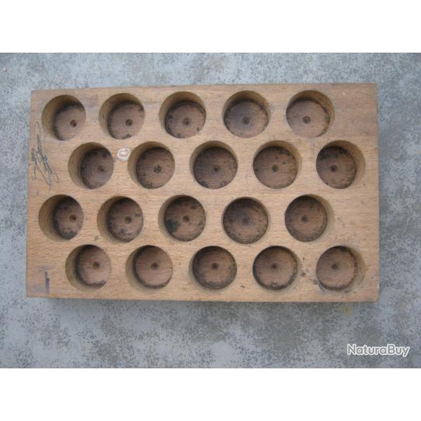 PLANCHE A RECHARGER CAL 12