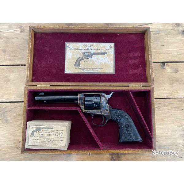COLT saa 1873 PEACEMAKER 22 �tat neuf calibre 22lr avec coffret bois