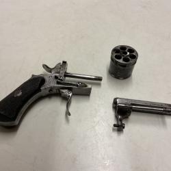 Vendu uniquement en France revolver Beige ELG 320 .