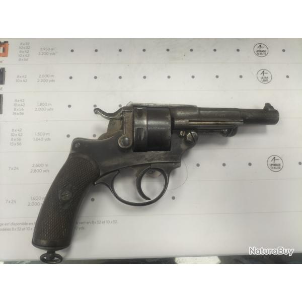 Revolver d'ordonnance manufacture d'armes de saint Etienne 1873 cal 11mm