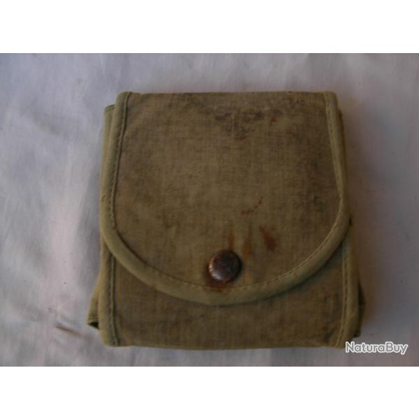 WW2 US RASOIR MILITAIRE AM�RICAIN " GILLETTE " DANS SON �TUI EN TOILE CAMOUFL� (39-45) be