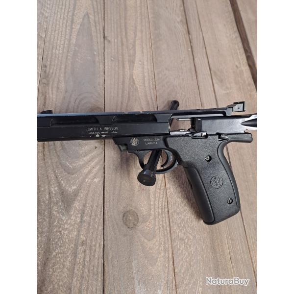pistolet smith wesson 22